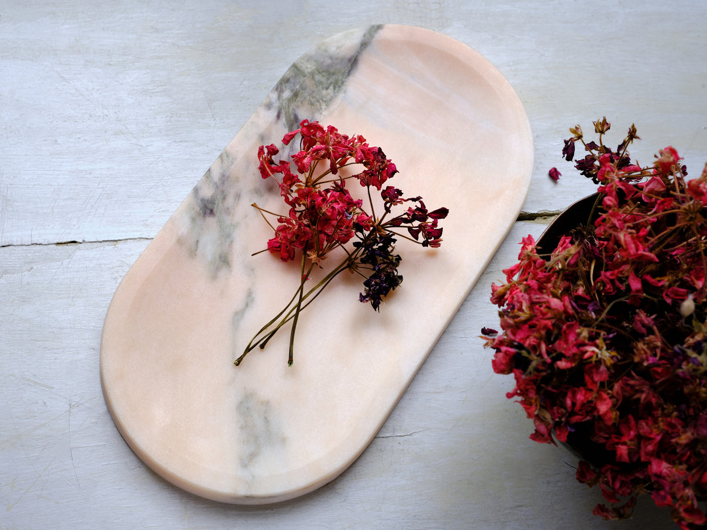 Long Rounded Rosa Veined Marble Tray